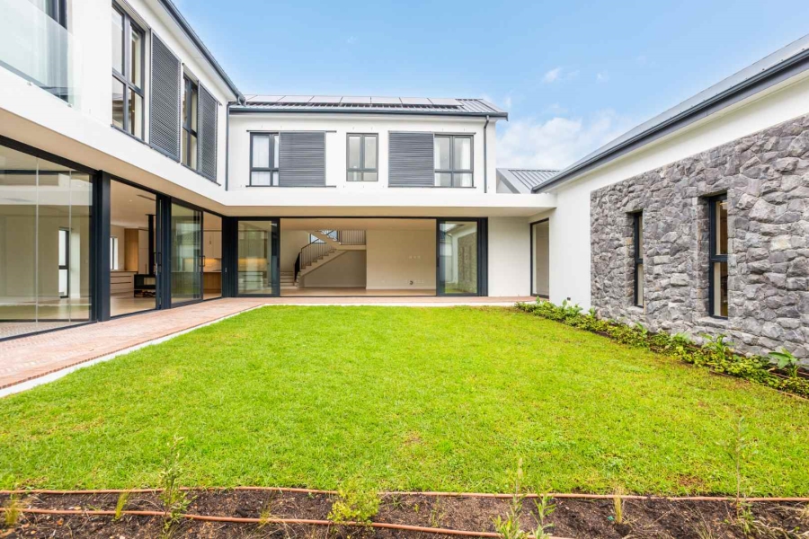 4 Bedroom Property for Sale in Val De Vie Estate Western Cape